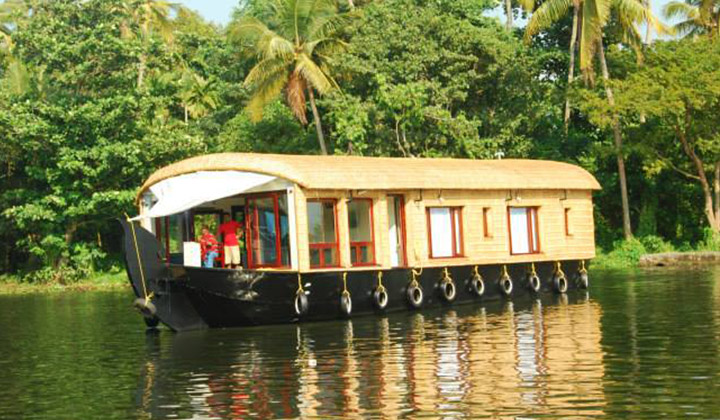 2 Bed Room Houseboat Alleppey